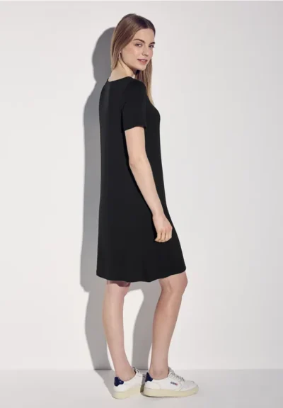 A1444031000136_4063047135865_3_m