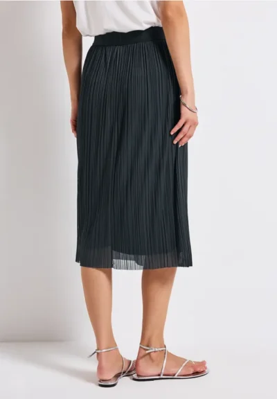 A3617531661836_4063047403209_3_m