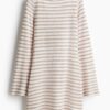 H & M - Strandjurk met strikbandjes - Beige/Gestreept