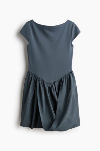H & M - Jurk van twee materialen met drapering - Donkergrijs