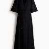 H & M - MAMA Crinklejurk met broderie anglaise - Zwart