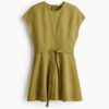 H & M - Jurk met strikceintuur - Olijfgroen