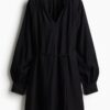 H & M - Tuniekjurk met strikceintuur - Zwart