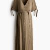 H & M - MAMA Jurk van viscose met strikceintuur - Kakigroen