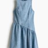 H & M - Denim jurk met uitlopende rok - Licht Denimblauw