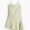H & M - Satijnen strappy jurk - Bleekgroen