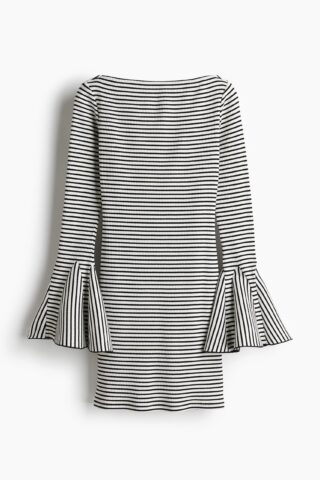 H & M - Geribde jurk met trompetmouwen - Roomwit/Gestreept