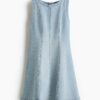 H & M - Denim jurk met uitlopende rok - Licht Denimblauw