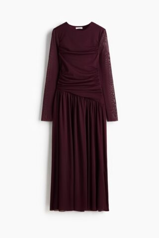 H & M - Gedrapeerde jurk van mesh - Bordeauxrood