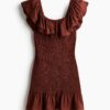 H & M - Off-the-shoulderjurk met volant - Roestbruin