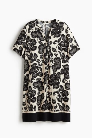 H & M - Tuniekjurk van viscose - Roomwit/Zwart Bloemen