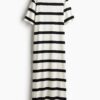 H & M - Lange T-shirtjurk - Roomwit/Zwart Gestreept