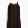 H & M - Viscose jurk met kant - Donkerbruin