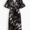 H & M - Jurk met strikceintuur - Zwart/Dessin