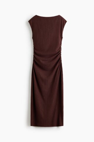 H & M - Crinklejurk met kapmouwen - Roestbruin