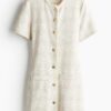 H & M - Doorknoopjurk van structuurtricot - Lichtbeige/Geruit