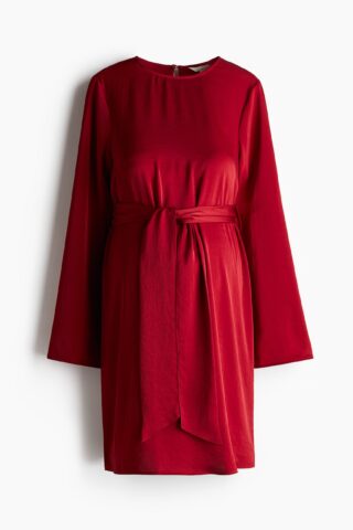 H & M - MAMA Satijnen jurk met strikceintuur - Donkerrood