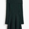 H & M - Ribgebreide off-the-shoulderjurk - Donkergroen