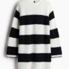 H & M - Ribgebreide jurk - Roomwit/Gestreept
