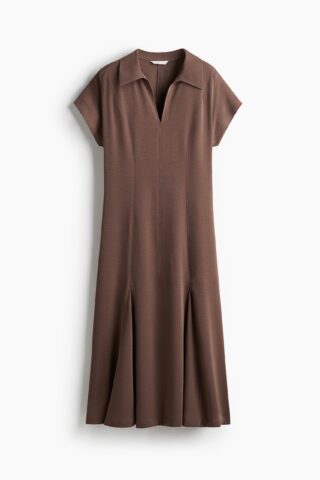 H & M - Getailleerde jurk - Bruin