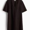 H & M - Jurk met korte mouwen - Donkerbruin