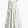 H & M - Uitlopende jurk met plooitjes - Roomwit/Bloemen