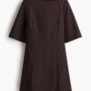 H & M - Jurk met boothals - Donkerbruin
