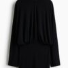 H & M - Jurk met strikbanden en vleermuismouwen - Zwart