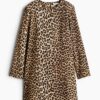H & M - Jurk met schoudervullingen - Beige/Luipaarddessin