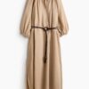 H & M - Oversized jurk met strikceintuur - Beige