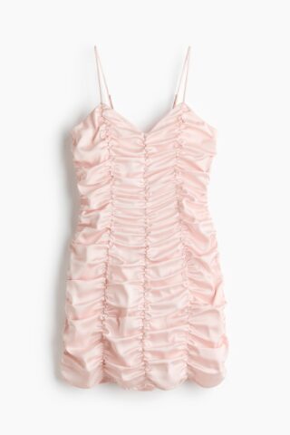 H & M - Ingerimpelde satijnen jurk - Poederroze