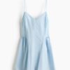 H & M - Strappy jurk met uitlopende rok - Dusty Lichtblauw