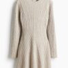 H & M - Ribgebreide jurk - Lichtbeige