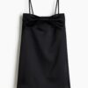 H & M - Bandeaujurk met strik - Zwart
