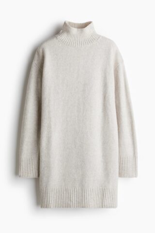 H & M - Knitted turtleneck dress - Lichttaupe Gemêleerd