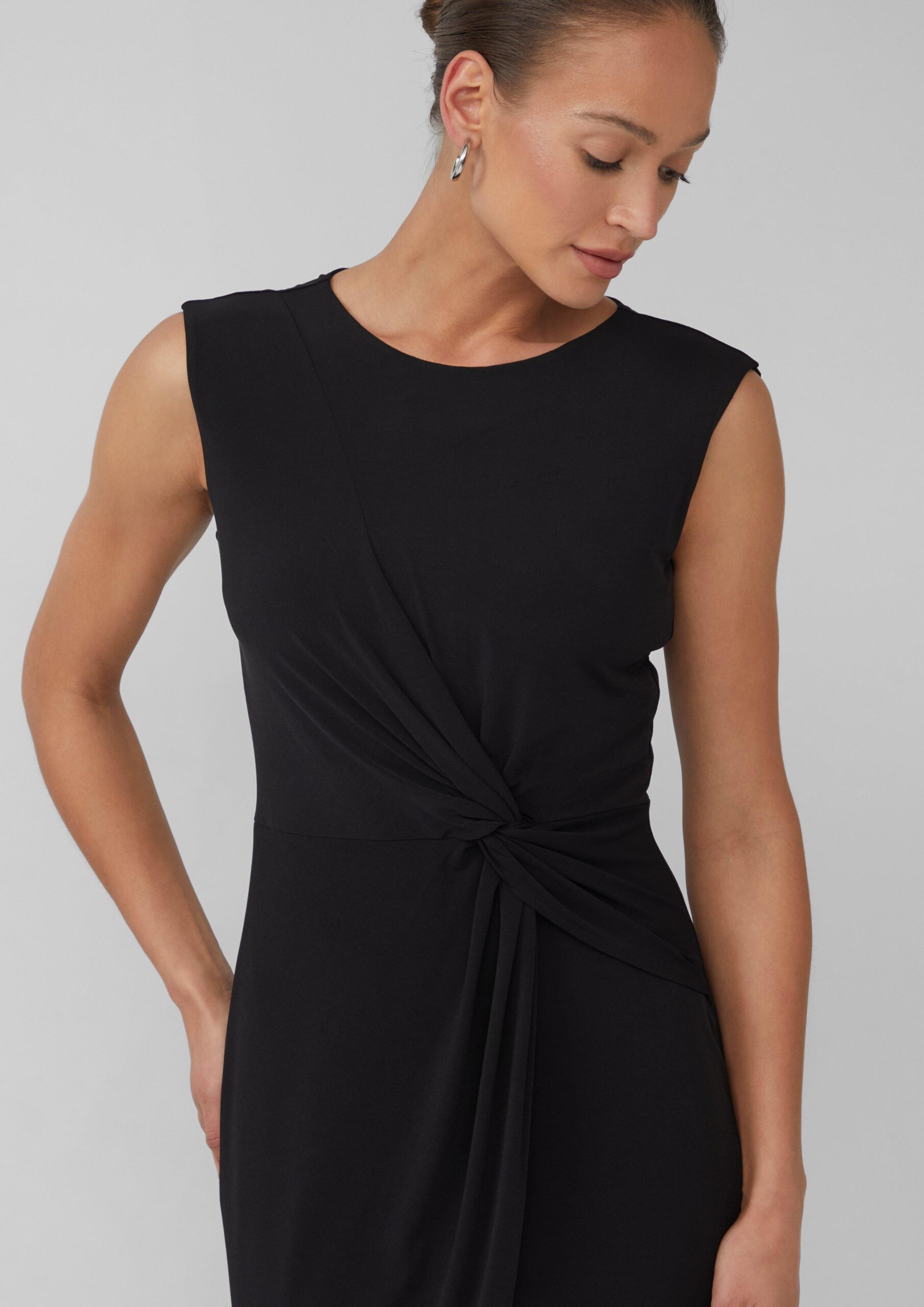 Mouwloze jersey jurk met geknoopt detail en luipaardprint - Afbeelding 2