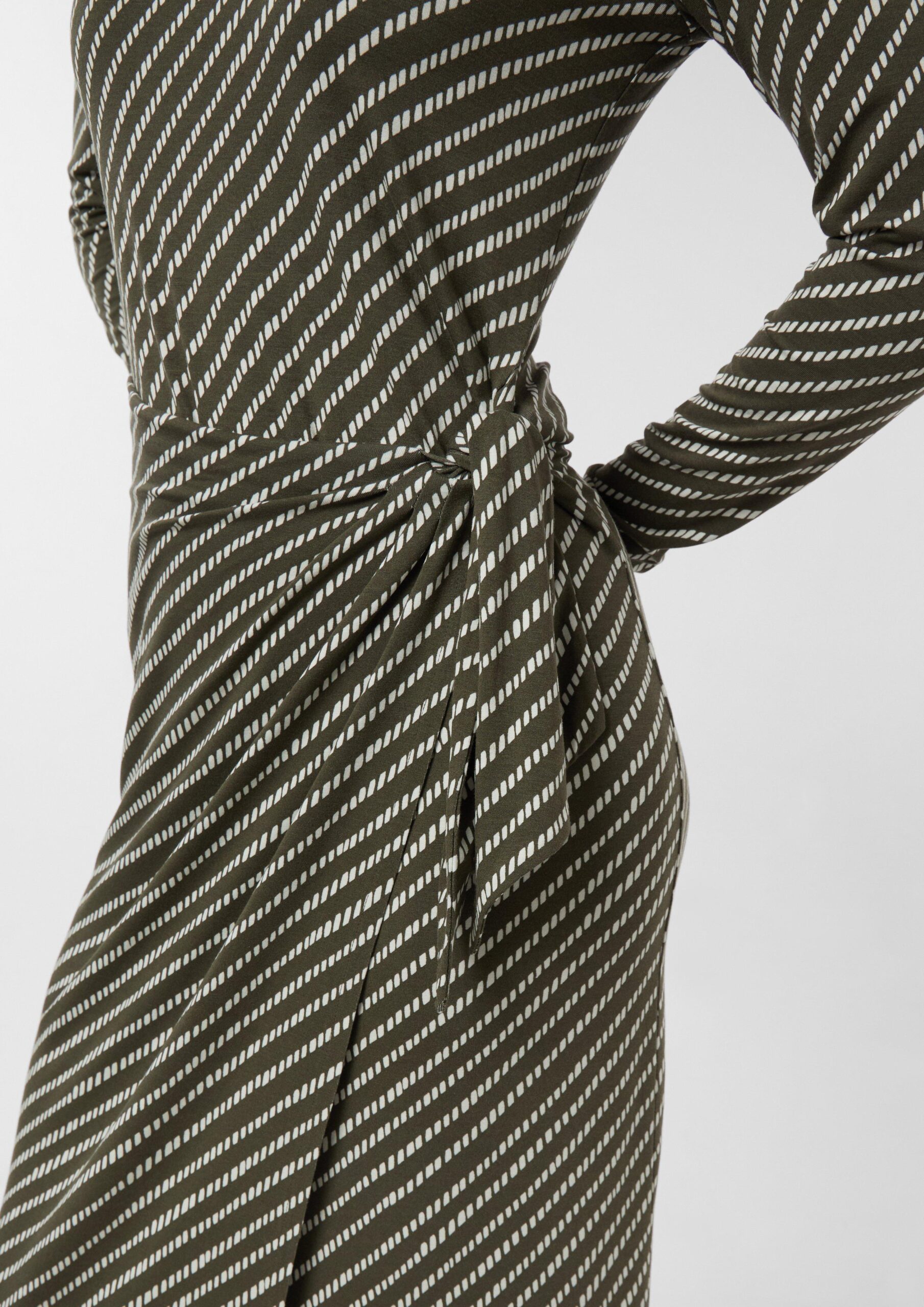 Jersey jurk met all-over print en overslagdetail - Afbeelding 2