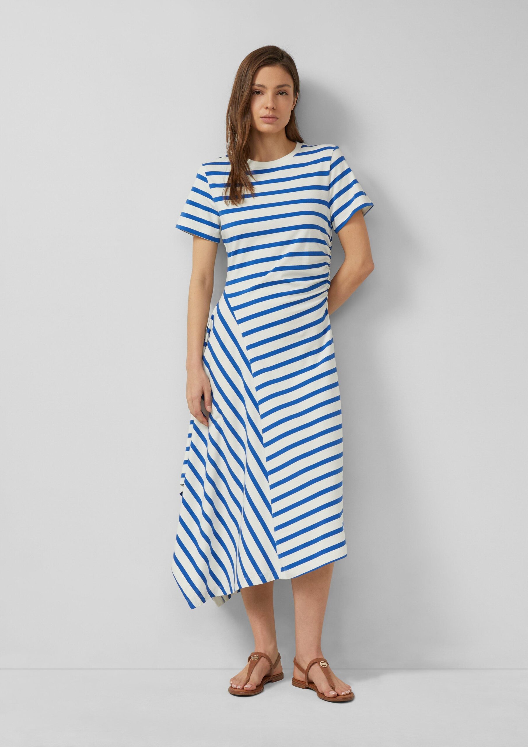 Asymmetrische jersey jurk met plooien