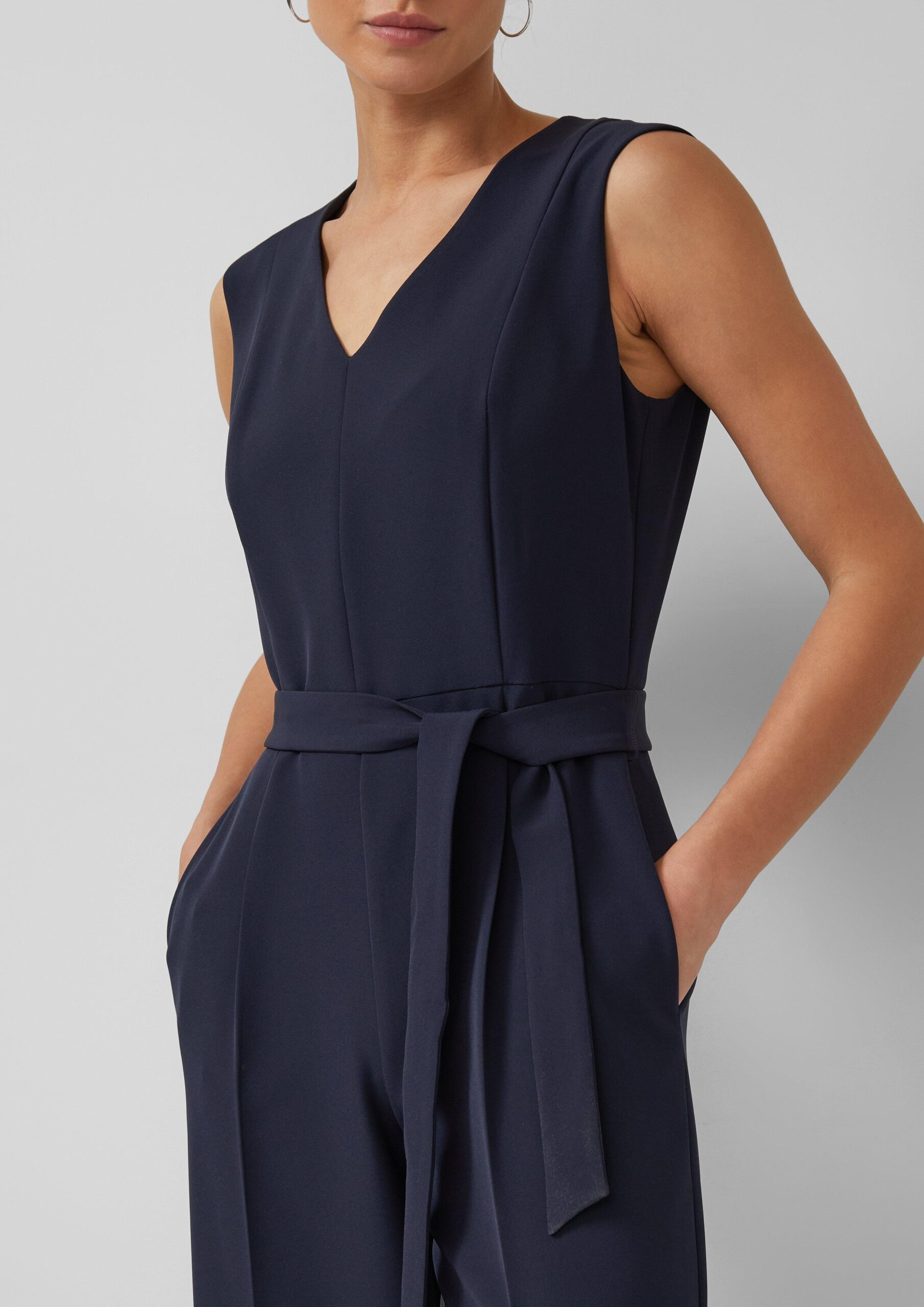 Mouwloze jumpsuit met bindceintuur - Afbeelding 2
