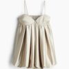 H & M - Jurk met opgebolde rok - Lichtbeige