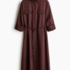 H & M - Overhemdjurk met tunnelkraag - Donkerbruin