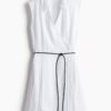 H & M - Overslagjurk met strikbandje - Wit