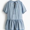H & M - Uitlopende jurk - Licht Denimblauw