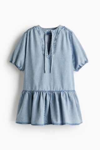 H & M - Uitlopende jurk - Licht Denimblauw